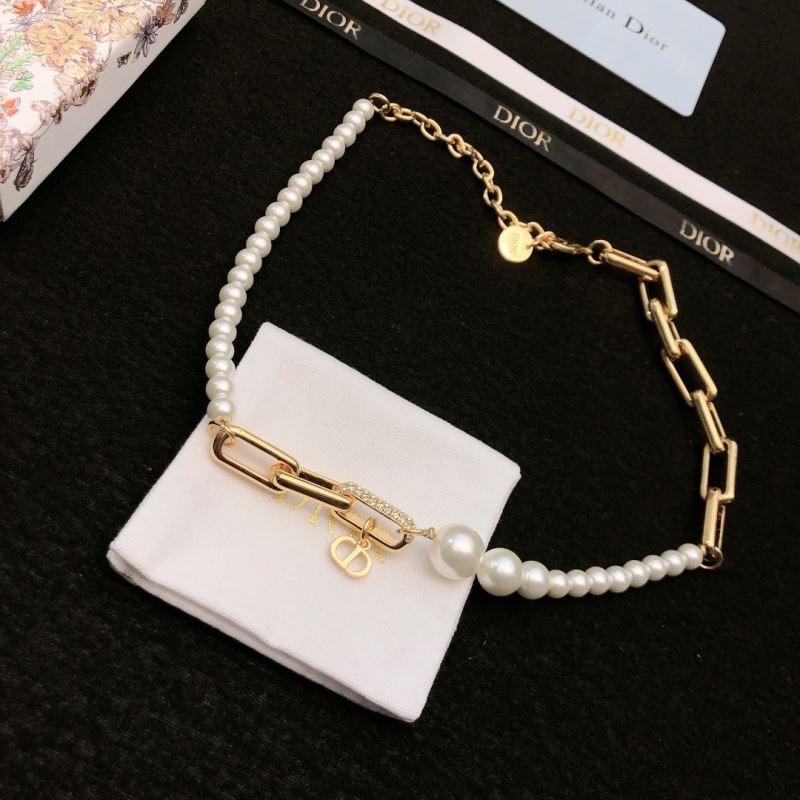 chr1st1an D10r necklaces